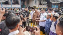 Bupati Muba Tinjau Banjir di Sanga Desa, Pastikan Bantuan dan Penanganan Darurat