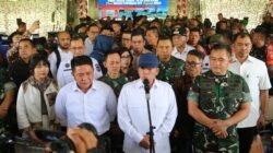 Gubernur Sumsel Dampingi Menteri ATR Serahkan Sertifikat Puslatpur TNI AD di OKU Timur