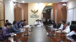 Gubernur Herman Deru Pimpin Rapat Percepatan Tol Palembang-Betung, Target Selesai 2026