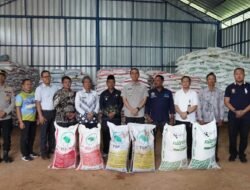 Bantu Petani Sawit, Bupati Muchendi Salurkan Sarpras BPDPKS Senilai Rp11,9 Miliar