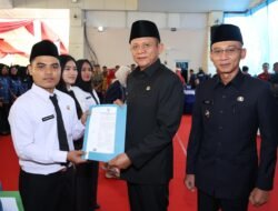 ASN Baru OKU Timur Resmi Dilantik, Bupati Enos: Utamakan Pengabdian dan Pelayanan