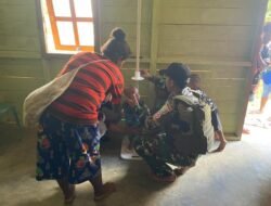 Satgas Yonif 144/JY Gelar Posyandu di Perbatasan Papua Selatan
