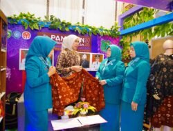 Ketua TP PKK Muba Hadiri Peringatan HKG ke-53, Rakon PKK dan Rakerda Dekranasda Sumsel 2025