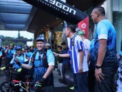 Wali Kota Palembang Lepas Peserta SE54K: Gowes Sehat, Cetak Atlet Berprestasi