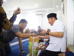 Herman Deru Pastikan Pembagian Beras Premium ASN dan Honorer, Dukung Petani Lokal