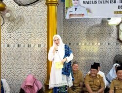 Pengajian Akbar Suak Tapeh, Wabup Netta : Mari Tebar Kebaikan Antar Sesama