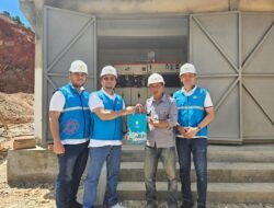 Sambut Hari Pelanggan Nasional, PLN UP3 Jambi Perkuat Layanan Industri dengan Tambah Daya 690 kVA
