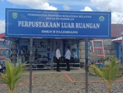 Belajar di Alam Terbuka, SMKN 8 Palembang Hadirkan Perpustakaan Luar Ruangan