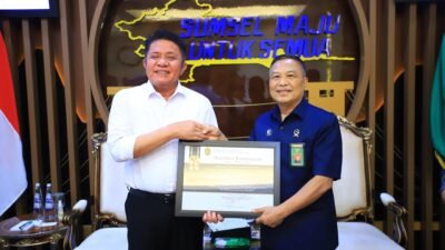 Gubernur Herman Deru Raih Penghargaan Dirjen Badilag Mahkamah Agung RI