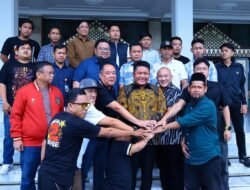 Herman Deru Dukung Manajemen dan Suporter Demi Kebangkitan Sriwijaya FC dari Zona Degradasi