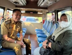 Ratu Dewa Naik Teman Bus Dukung Gerakan Kembali ke Angkutan Umum