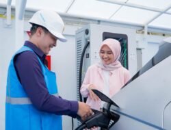 Ekosistem EV Melesat: PLN dan Indosat Modernisasi SPKLU di Seluruh Indonesia