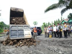 Gubernur Herman Deru Soroti ODOL Biang Kerok Rusaknya Jalan Sekayu–Muara Beliti