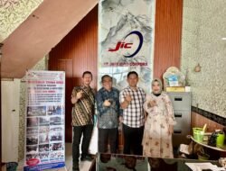 Disnakertrans Muba Kawal Keberangkatan Dua CPMI Caddy Profesional ke Malaysia