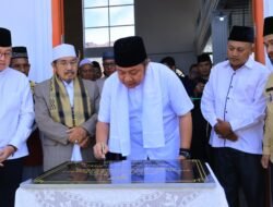 Gubernur Herman Deru Resmikan Masjid Roudhotul Jannah Alang Alang Lebar