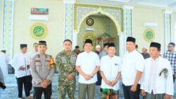 Ramadan Penuh Berkah, Wagub Sumsel Cik Ujang Salurkan Bantuan untuk Masjid Ummul Tumina