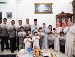 Disambut Senyum dan Jabat Tangan, Open House Lebaran Bupati Muba Penuh Keakraban