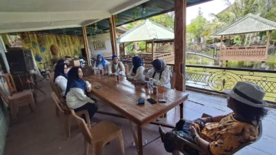 Gaet Generasi Muda, ASETI Sumsel Padukan Zapin Palembang dengan Linedance