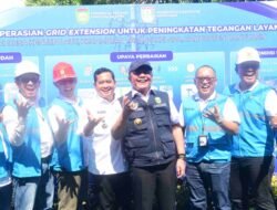 Herman Deru Resmikan Grid Extension PLN di Kenten Laut, Tegangan Listrik Meningkat Jadi 226 Volt