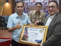 Mantan Walikota ESP Sarankan Tangani Banjir di Palembang Perlu Satgas