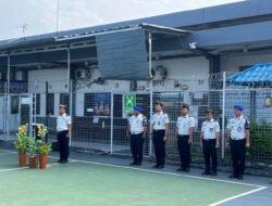 Kakanwil Ditjenpas Sumsel Pimpin Apel Disiplin di Rutan Palembang, Petugas Penggagalkan Penyelundupan HP Diganjar Penghargaan