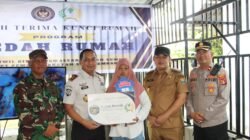 Kakanwil Ditjenpas Sumsel Serahkan Kunci Program Bedah Rumah untuk Warga Palembang