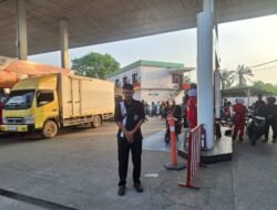 Antrean Solar Tak Kunjung Usai, SPBU 24 Jam Diserbu Ribuan Kendaraan