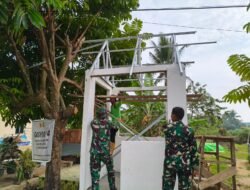 Rangka Baja Mulai Terpasang, Satgas TMMD Ke-129 Kodim 0418 /Palembang Selangkah Lagi Rampungkan Pos Kamling Talang Jambe