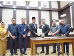 Bupati Muchendi Beberkan Capaian OKI 2025, Kemiskinan Turun dan IPM Meningkat