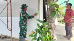 Hari Ke-13 TMMD ke-129, Satgas Kodim 0418/Palembang Lanjutkan Rehab Rumah Ibu Suwarni