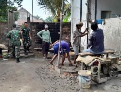 Sumur Bor Rumah Tapis TMMD ke-129 Kodim 0418/Palembang Masuki Tahap Pemasangan Pipa