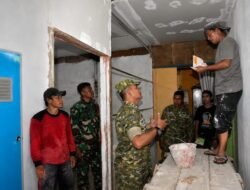 Wadan Satgas TMMD Kodim 0418/Palembang Pastikan Rehab Rumah Warga Tepat Waktu dan Berkualitas