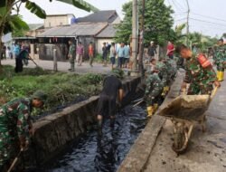 Bukan Sekadar Bangun Jalan, Satgas TMMD 129 Kodim 0418/Palembang Hidupkan Semangat Gotong Royong di Talang Jambe 