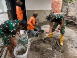 TMMD Kodim 0418/Palembang Kebut Bedah Rumah Warga, Dapur dan WC Fernando Mulai Dibangun