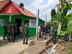 Finishing RTLH Ibu Sumilah Dikebut, TMMD Ke- 129 Kodim 0418/Palembang Hadirkan Harapan Baru