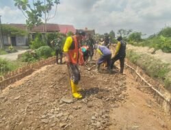 TMMD Hari Ke-18, Satgas Kodim 0418/Palembang Percepat Pengerasan Jalan 750 Meter