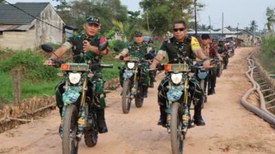 Melintasi Medan Lapangan, Tim Wasev Cek Progres Jalan TMMD Kodim 0418/Palembang di Talang Jambe