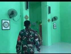 Warna Hijau Percantik Mushola Baitul Maghfurin, Danton TMMD Pastikan Ruangan Siap Digunakan