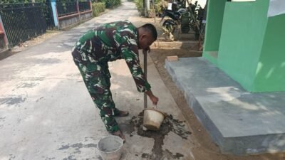 Menjelang Penutupan, Satgas TMMD 129 Kodim 0418/Palembang Pastikan Pos Kamling Bersih dan Siap Berfungsi