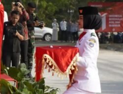 Dina Nazwa Akila, Siswi SMA yang Dipercaya Bawa Baki Paskibraka OKU Timur