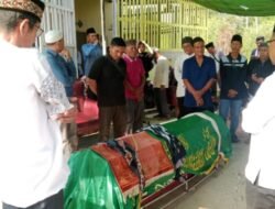 Suasana Duka Iringi Pemakaman Adinda, Korban Begal di Jalan TPA Karya Jaya