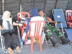 Stok Darah Jadi Perhatian di Penutupan TMMD ke-129 Palembang, Satgas Turun Langsung Donor Darah