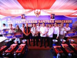Produksi Patin Sumsel Tertinggi Nasional, Herman Deru Perkuat Nelayan dan Pembudidaya