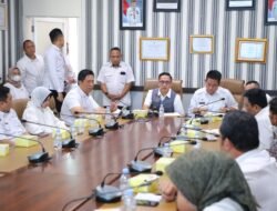 Ratu Dewa Berang, Staf PPPK Diusir dari Rapat Penanganan Banjir