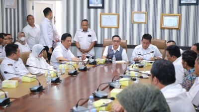 Ratu Dewa Berang, Staf PPPK Diusir dari Rapat Penanganan Banjir