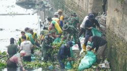 Dandim 0418/Palembang Ajak Warga Jaga Kebersihan Sungai Sekanak