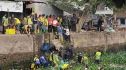 Bukan Sekadar Bersih-Bersih, Sungai Sekanak Jadi Momentum Ubah Kebiasaan Warga