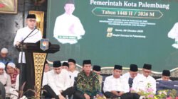 Kabut Asap Kepung Palembang, Ribuan Warga Bersimpuh “Ketuk Pintu Langit” Minta Hujan