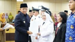 Lantik 64 Pejabat, Bupati Enos Tekankan Manajemen Talenta dan Kinerja Nyata
