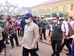 Menko Polkam Tinjau Karhutla di Palembang, Minta Penegakan Hukum Diperketat